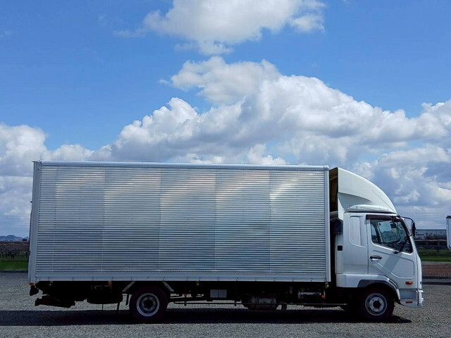 三菱ふそうファイターアルミウイング中型（4t）[写真04]