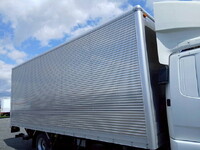 三菱ふそうファイターアルミウイング中型（4t）[写真08]