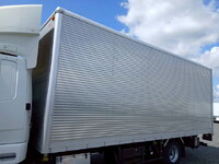 三菱ふそうファイターアルミウイング中型（4t）[写真09]