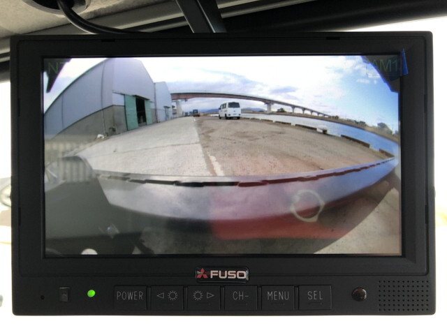 三菱ふそうファイターダンプ中型（4t）[写真14]