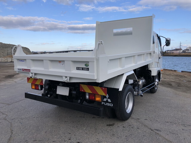 三菱ふそうファイターダンプ中型（4t）[写真04]