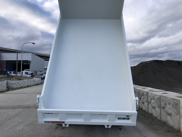 三菱ふそうファイターダンプ中型（4t）[写真06]