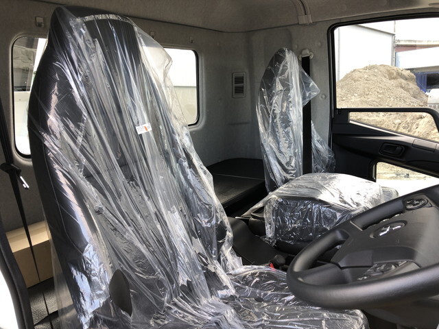 三菱ふそうファイターダンプ中型（4t）[写真08]