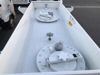 三菱ふそうキャンタータンク車（タンクローリー）小型（2t・3t）[写真35]