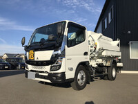 三菱ふそうキャンタータンク車（タンクローリー）小型（2t・3t）[写真04]