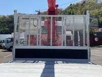 三菱ふそうキャンタークレーン6段小型（2t・3t）[写真13]