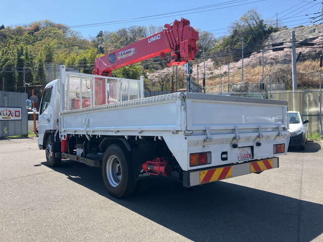 三菱ふそうキャンタークレーン6段小型（2t・3t）[写真04]