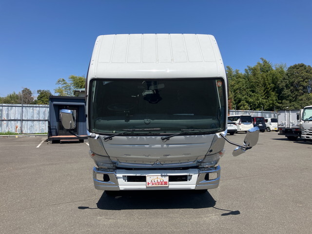 三菱ふそうキャンタークレーン6段小型（2t・3t）[写真08]