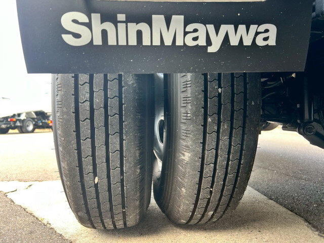 三菱ふそうキャンターパッカー車（塵芥車）小型（2t・3t）[写真21]