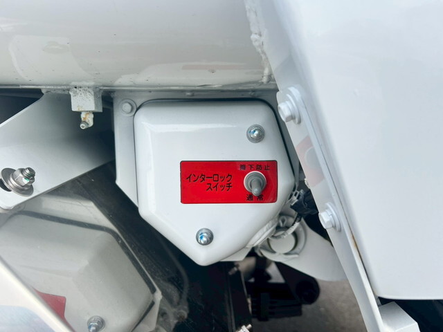 三菱ふそうキャンターパッカー車（塵芥車）小型（2t・3t）[写真27]