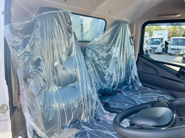 三菱ふそうキャンターパッカー車（塵芥車）小型（2t・3t）[写真08]