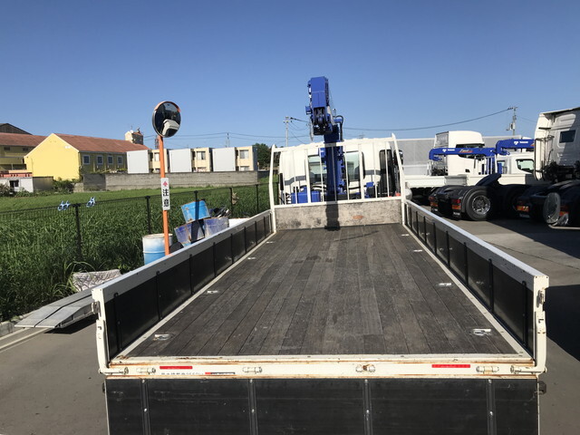 いすゞフォワードクレーン4段中型（4t）[写真18]