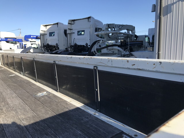 いすゞフォワードクレーン4段中型（4t）[写真30]