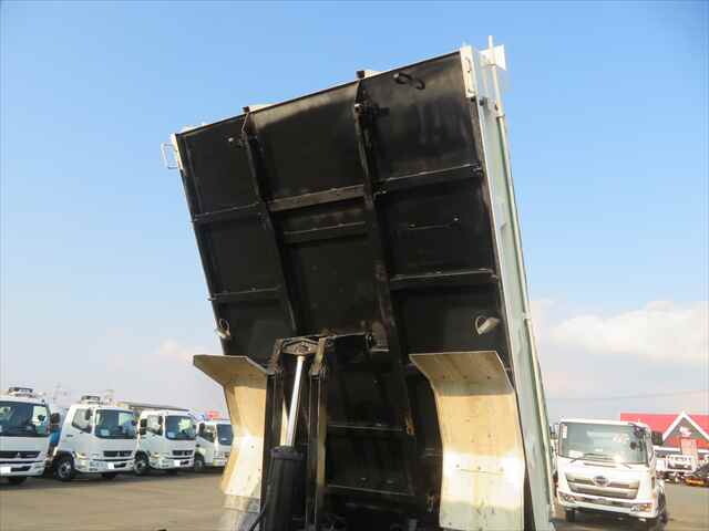 日野レンジャーダンプ中型（4t）[写真25]