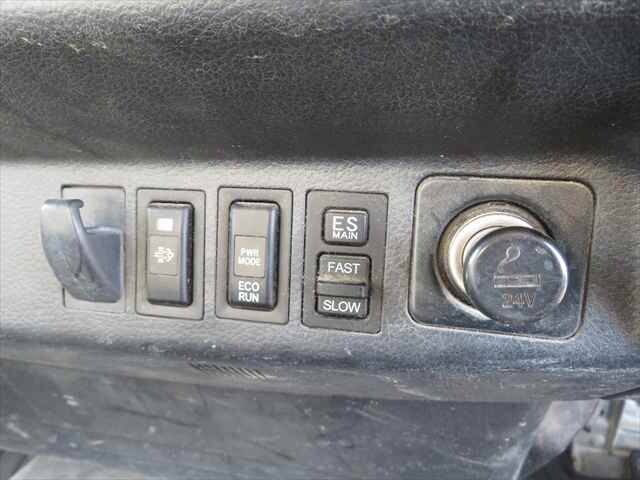 日野レンジャーダンプ中型（4t）[写真38]