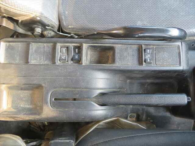 日野レンジャーダンプ中型（4t）[写真39]