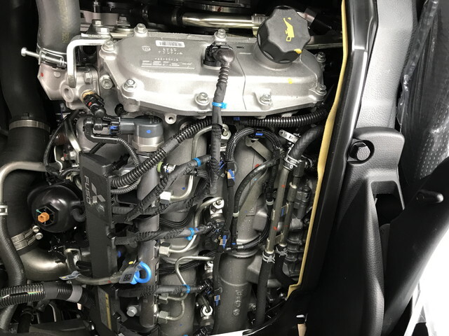 三菱ふそうキャンターダブルキャブ（Wキャブ）小型（2t・3t）[写真17]