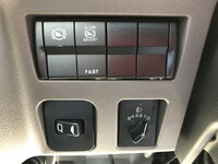 三菱ふそうキャンターダンプ小型（2t・3t）[写真13]