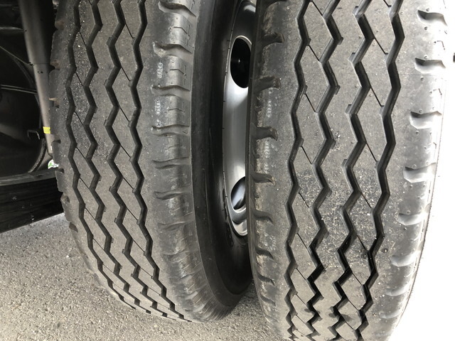 三菱ふそうキャンターダンプ小型（2t・3t）[写真25]