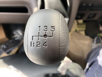 三菱ふそうキャンターダンプ小型（2t・3t）[写真10]