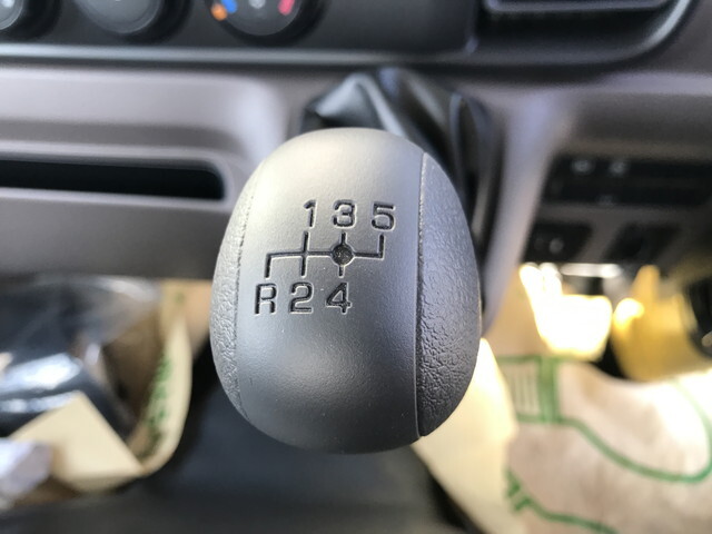 三菱ふそうキャンターダンプ小型（2t・3t）[写真12]