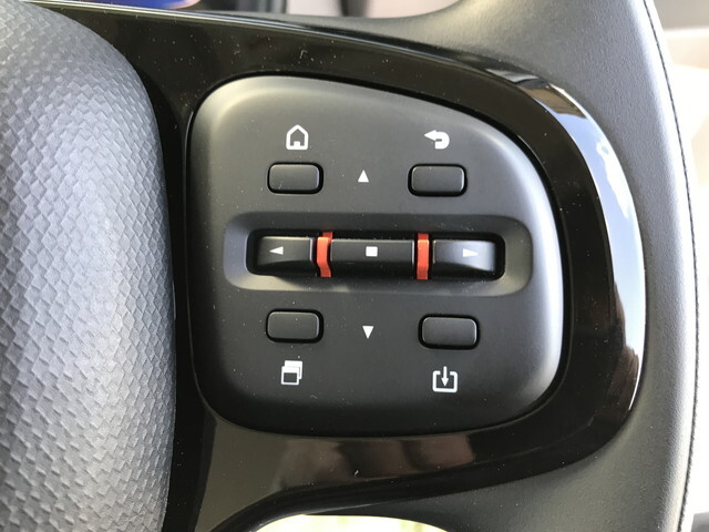 三菱ふそうキャンターダンプ小型（2t・3t）[写真13]