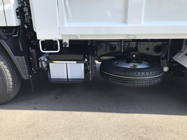 三菱ふそうキャンターダンプ小型（2t・3t）[写真29]