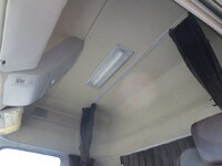 UDトラックスクオンアルミウイング大型（10t）[写真22]