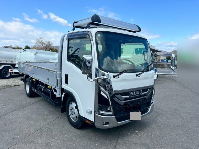 いすゞエルフアルミブロック小型（2t・3t）[写真01]