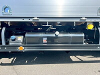 いすゞエルフアルミブロック小型（2t・3t）[写真31]