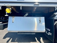 いすゞエルフアルミブロック小型（2t・3t）[写真38]