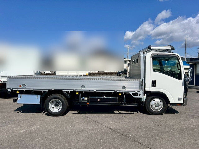 いすゞエルフアルミブロック小型（2t・3t）[写真05]