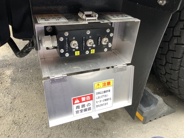 その他のメーカーその他の車種その他の形状小型（2t・3t）[写真18]