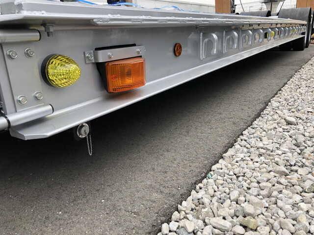 その他のメーカーその他の車種その他の形状小型（2t・3t）[写真06]