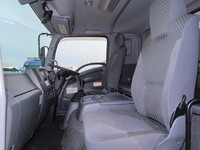 いすゞフォワードアルミウイング増トン（6t・8t）[写真22]