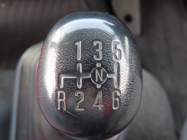 いすゞフォワードアルミウイング増トン（6t・8t）[写真25]