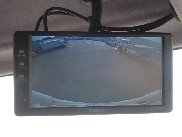 いすゞフォワードアルミウイング増トン（6t・8t）[写真26]