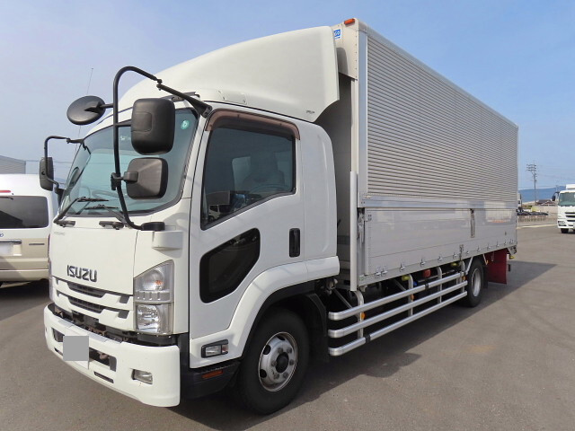 いすゞフォワードアルミウイング増トン（6t・8t）[写真03]