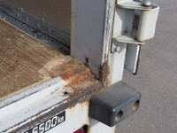 いすゞフォワードアルミウイング増トン（6t・8t）[写真31]