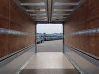 いすゞフォワードアルミウイング増トン（6t・8t）[写真32]