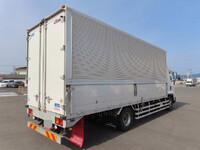 いすゞフォワードアルミウイング増トン（6t・8t）[写真06]