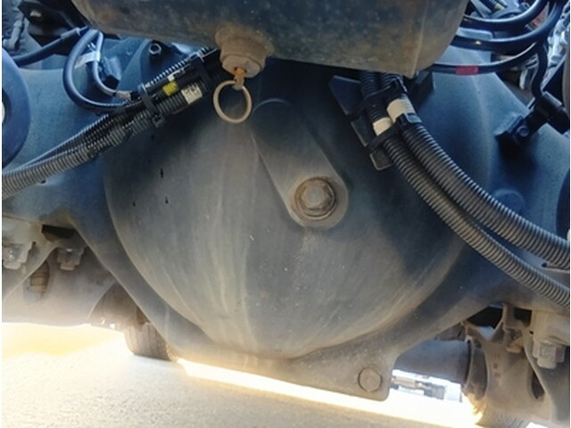 日野プロフィアトレーラーヘッド（トラクターヘッド）大型（10t）[写真11]