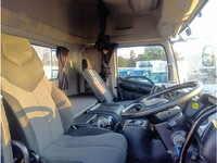 日野プロフィアトレーラーヘッド（トラクターヘッド）大型（10t）[写真20]