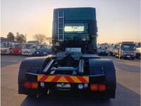 日野プロフィアトレーラーヘッド（トラクターヘッド）大型（10t）[写真06]