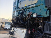 日野プロフィアトレーラーヘッド（トラクターヘッド）大型（10t）[写真08]
