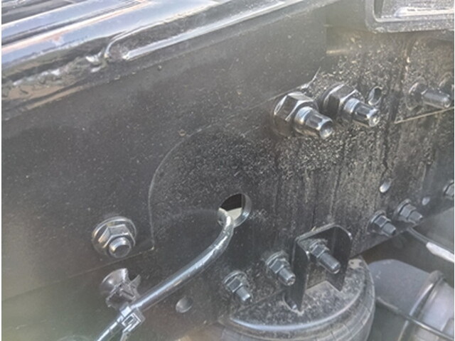 日野プロフィアトレーラーヘッド（トラクターヘッド）大型（10t）[写真09]