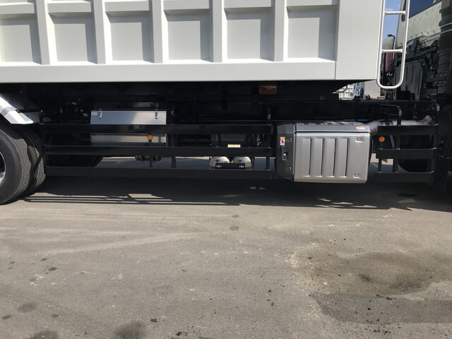 三菱ふそうその他の車種深ダンプ（土砂禁ダンプ）大型（10t）[写真34]