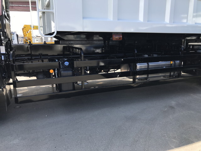 三菱ふそうその他の車種深ダンプ（土砂禁ダンプ）大型（10t）[写真35]