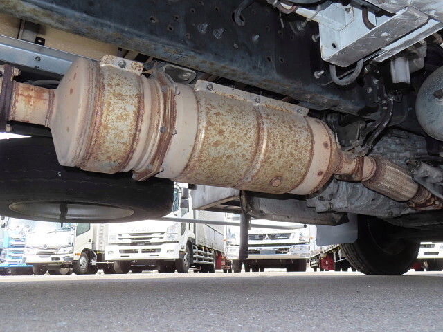 日野レンジャー冷凍車（冷蔵車）中型（4t）[写真12]