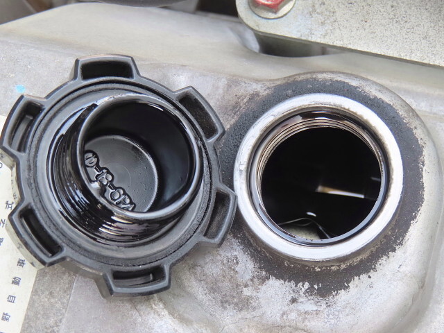 日野レンジャー冷凍車（冷蔵車）中型（4t）[写真17]